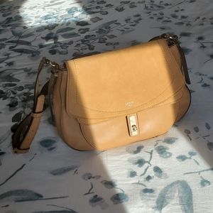 Guess Large Saddle Crossbody Bag
